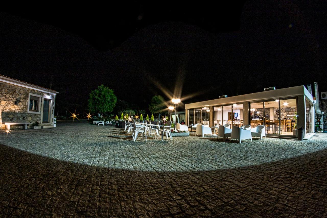 Hotel Casas Campo Cimo Da Quinta Miranda del Duero Exterior foto
