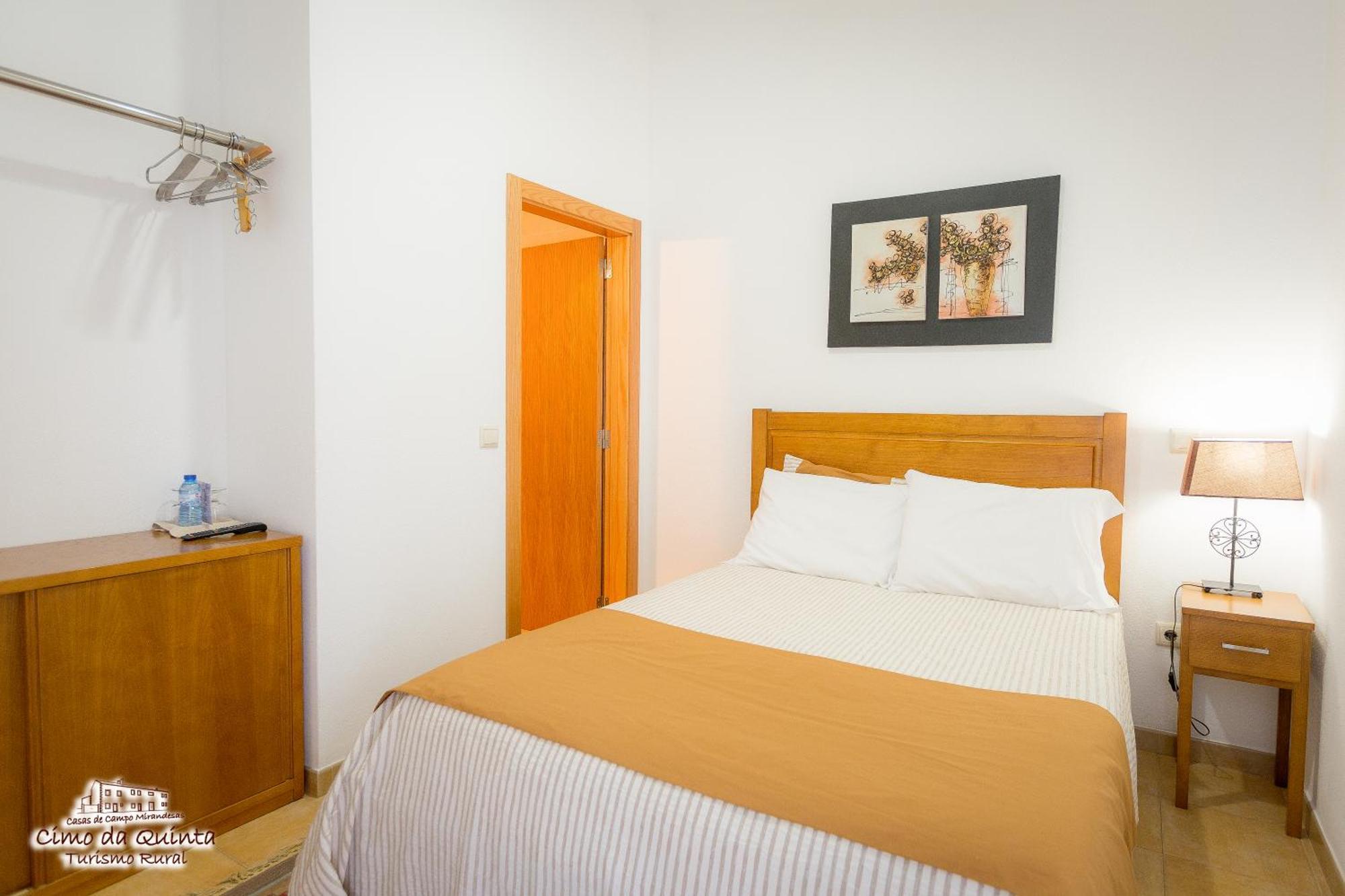 Hotel Casas Campo Cimo Da Quinta Miranda del Duero Habitación foto